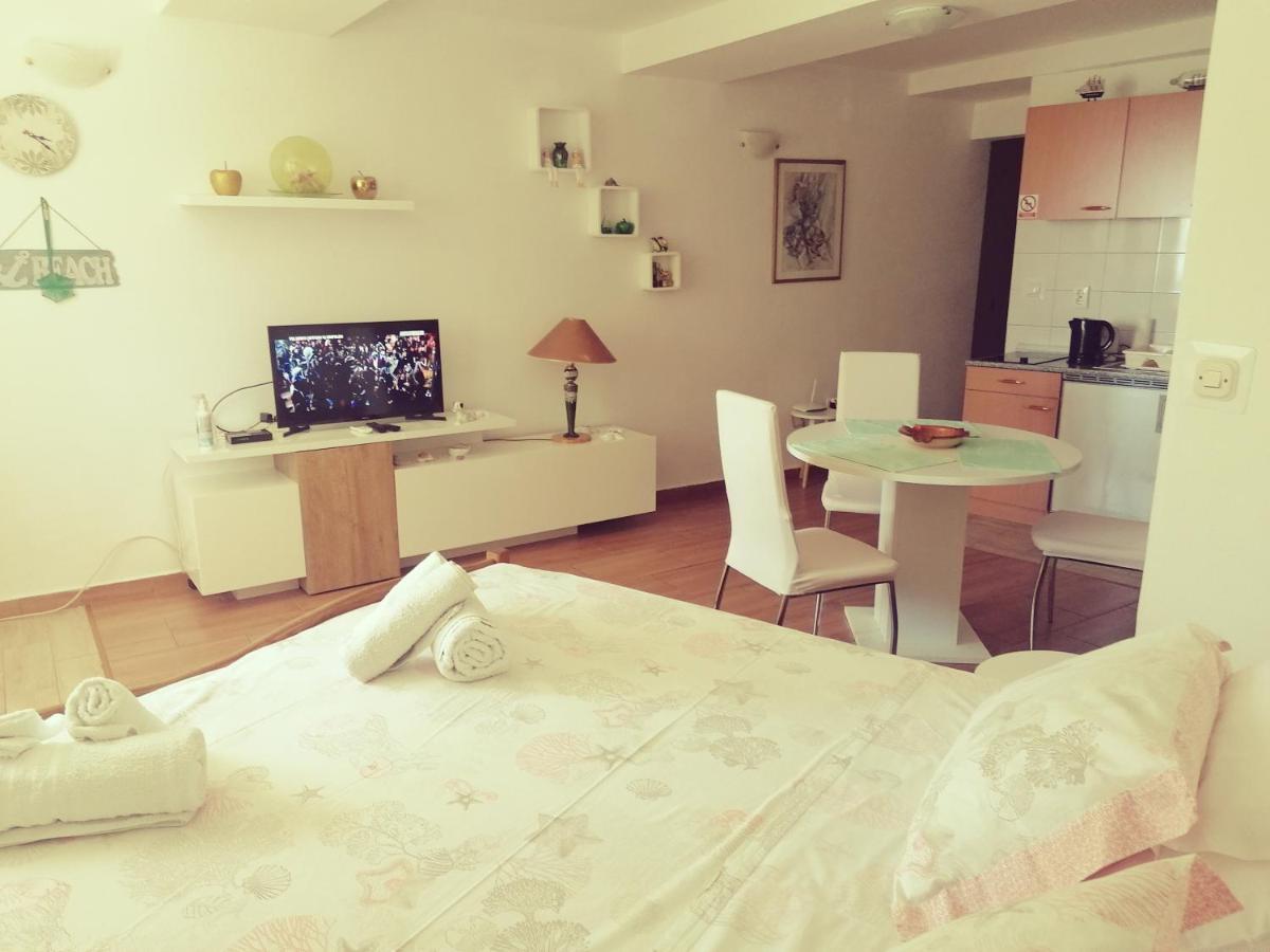 Apartment Lju On The Beach Split Kültér fotó